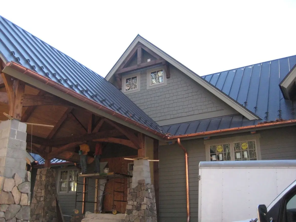Craftsman Roofing team delivering quality roofing work in Meadow Hills